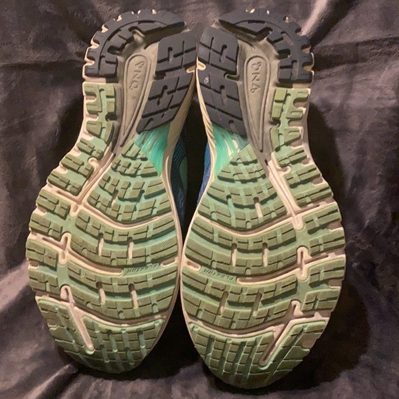 ✨✨Women’s brooks shoes size 11 ✨✨ - Picture 7 of 8